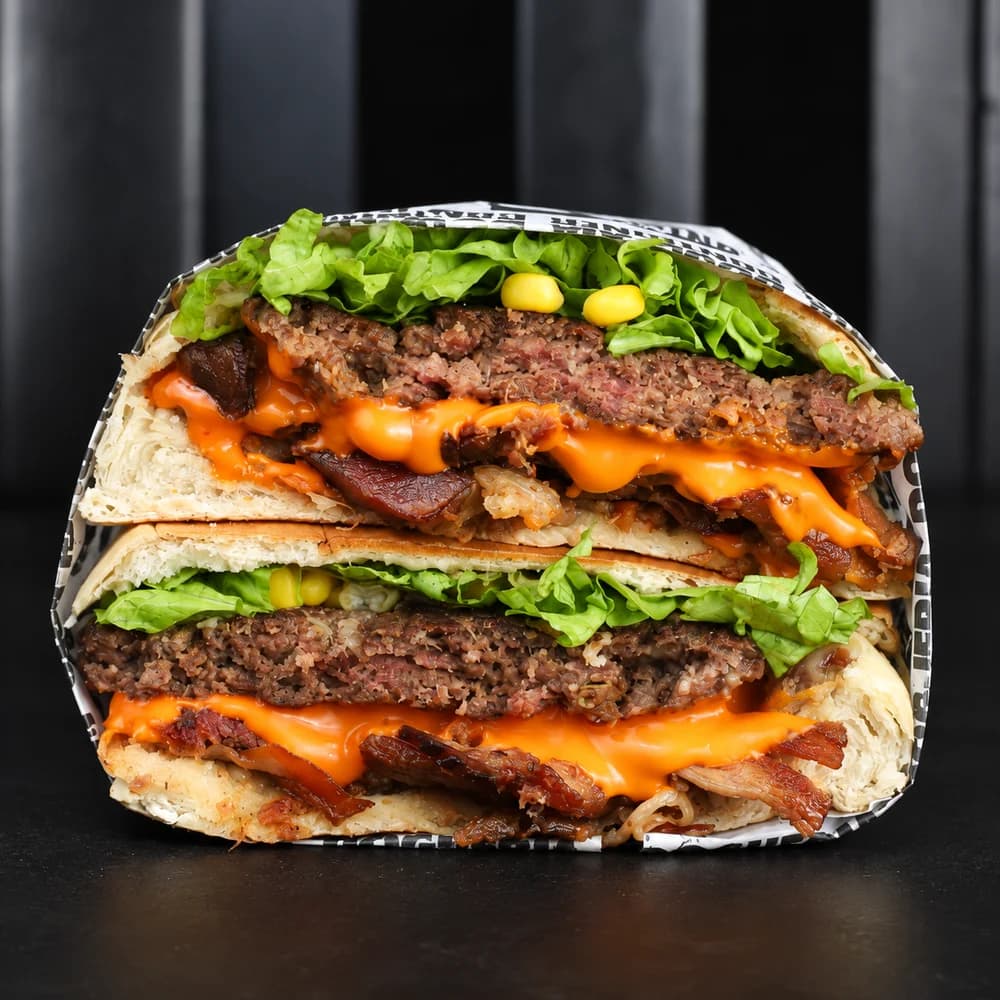 X-Burguer Bacon Cheddar + Batata + Coca Cola 200ml